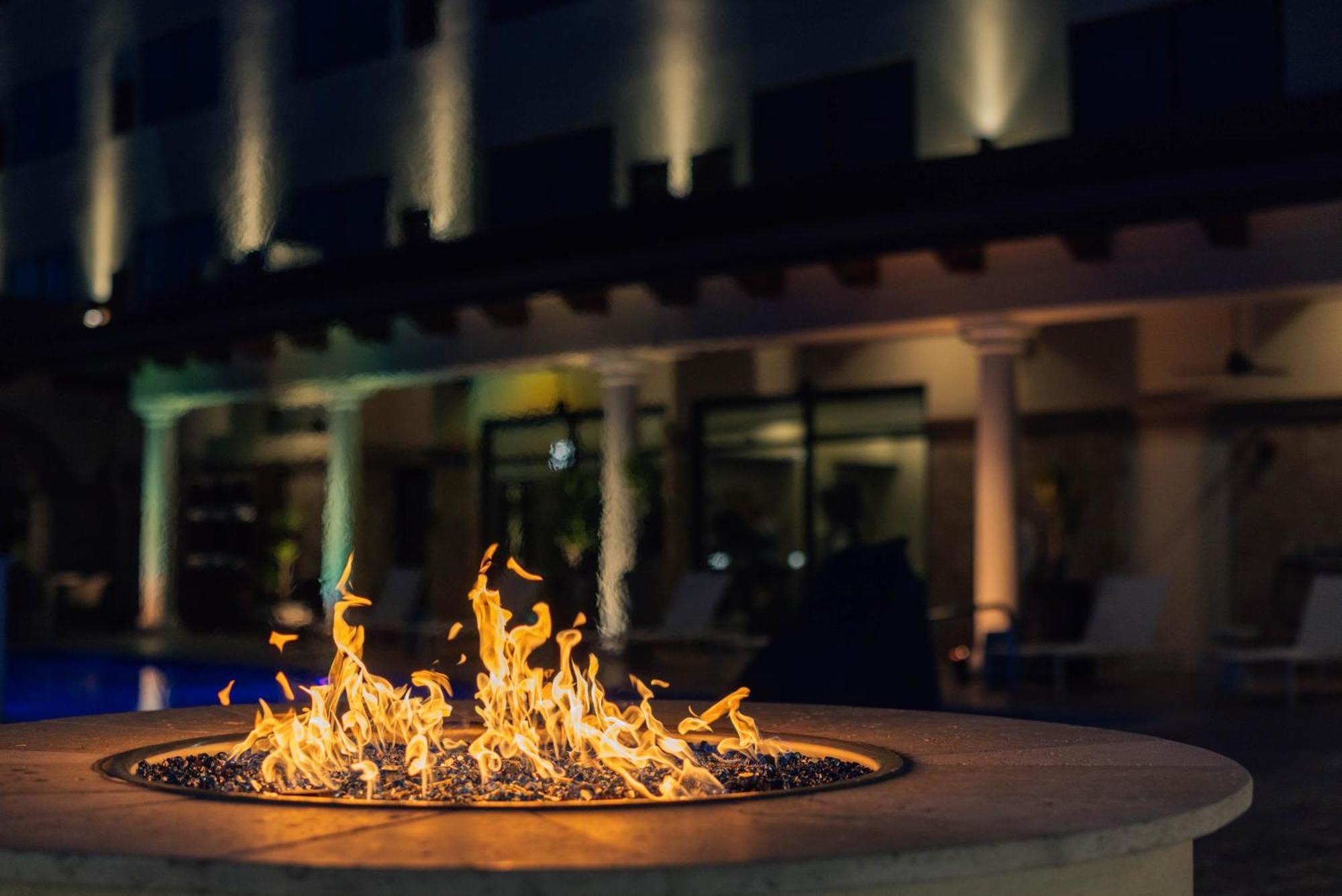 Hotel Indigo Spring - Woodlands Area By Ihg Exterior photo